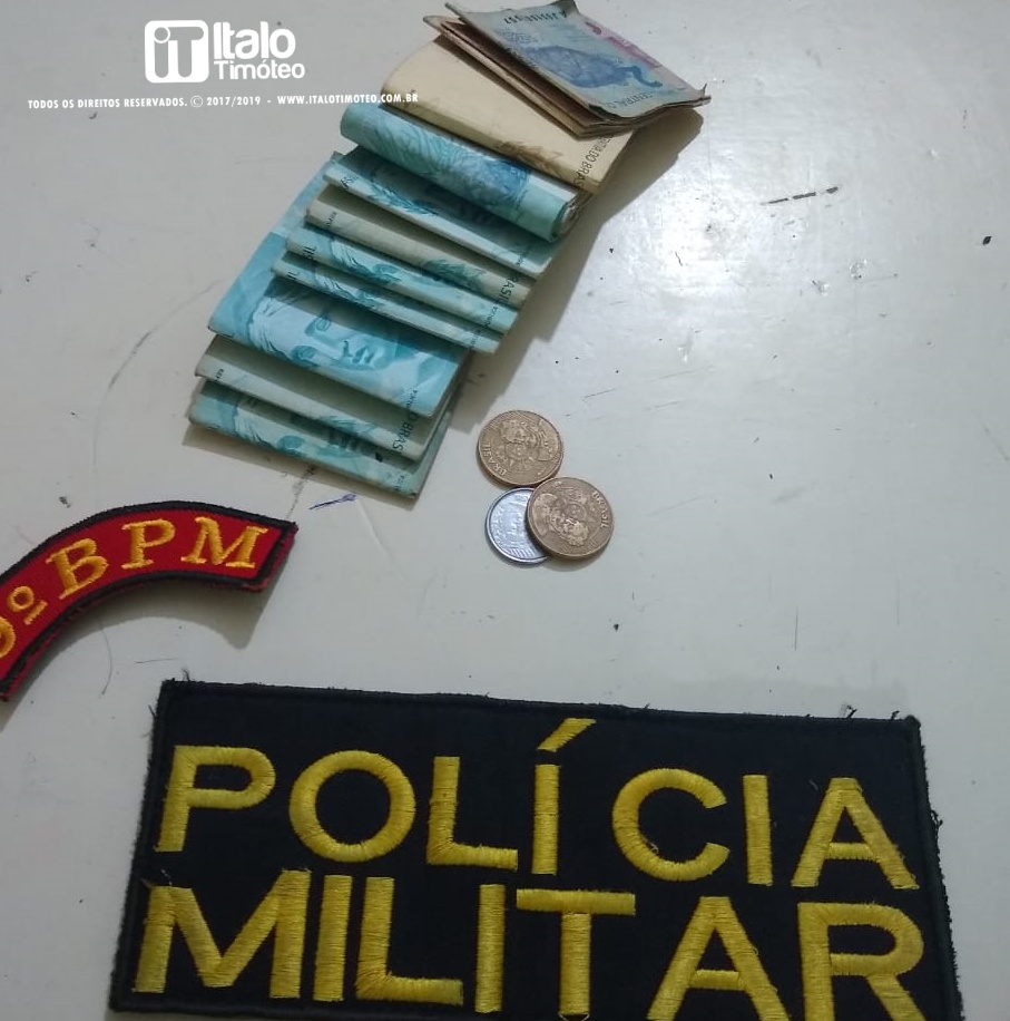 Mulheres são detidas depois de serem flagradas com mais de R$ 9 mil reais em Inhapi