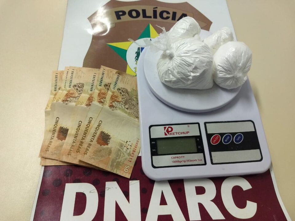 DNARC prende grávida acusada de tráfico de cocaína no Benedito Bentes
