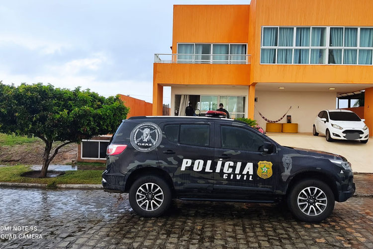 Operação prende suspeitos de cometer assalto em Belém vestidos de policiais civis