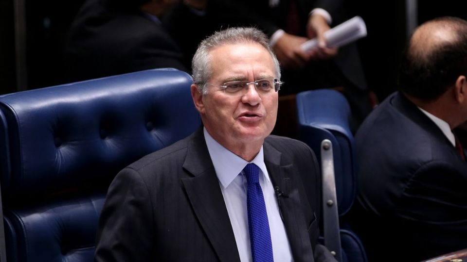 ELEIÇÕES 2022 Renan Calheiros desidrata candidatura Simone Tebet para que MDB apoie Lula