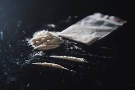 Atrás do “dinheiro fácil”: mulher é presa em Mata Grande por transportar cocaína avaliada em R$ 3 mil